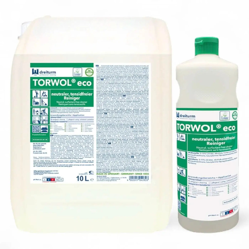 Zwei plastikflaschen dreiturm torwol eco neutraler tensidfreier reiniger mit grünen verschlüssen 10 liter und klein