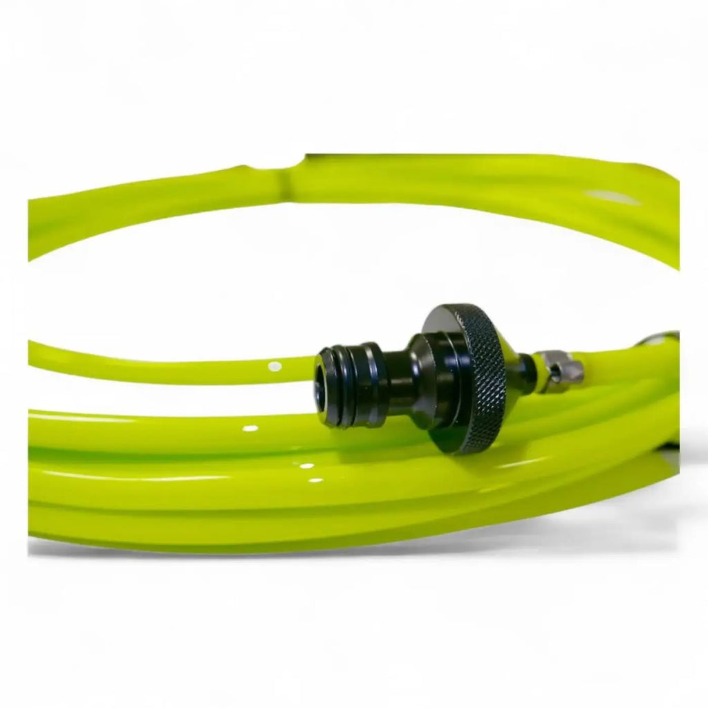 Bright limegrüner flexibler schlauch mit schwarzem gewindeadapter und rändelknopf für gardiner modular carbon steckstange