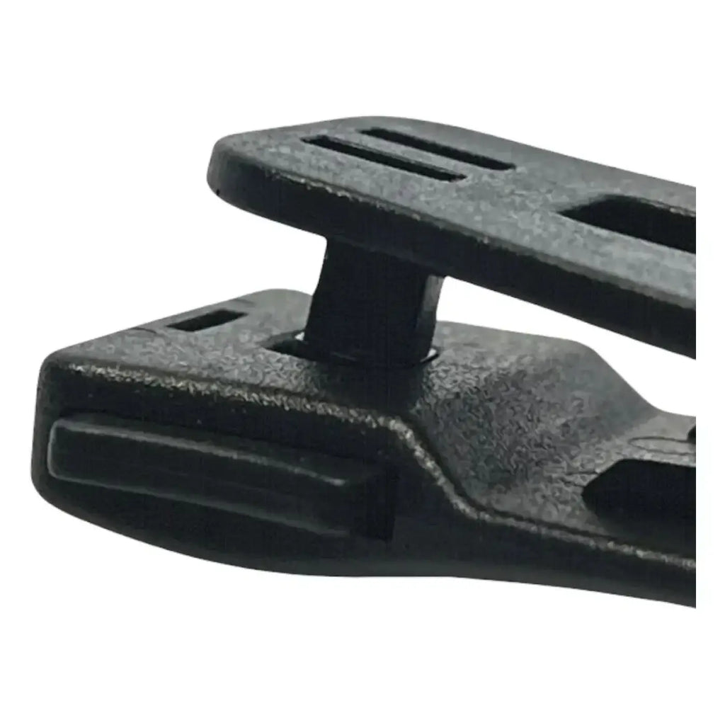Black plastikclip mit strukturierter oberfläche und rechteckigen öffnungen für maykker smart bag mollelock 10er set