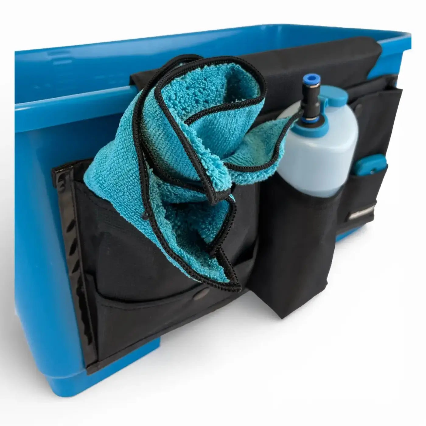Schwarze moerman bucket organizer werkzeugtasche mit türkisfarbener mikrofaser und weißer sprühflasche