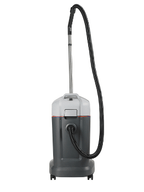 Grau weißer nilfisk vl500 35 bsf nass und trockensauger mit schwarzem schlauch und griff in aufrechter ausführung