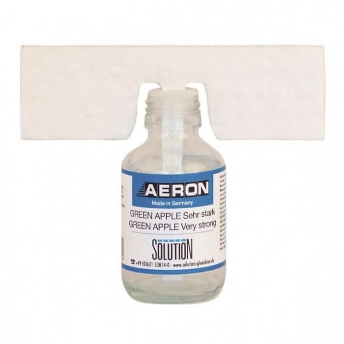 Aeron raumduft greenapple sehr stark in einer klaren glasflasche mit blau-weißem etikett und transparentem inhalt