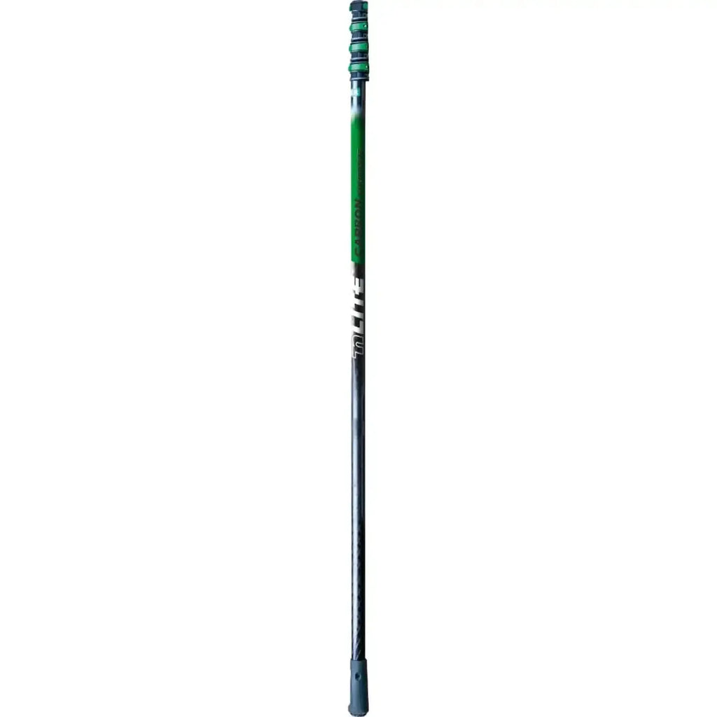 Unger nLite carbon composite teleskopstange in schwarz und grün mit carbonfaser und strukturierter grip, marke t-lite visible