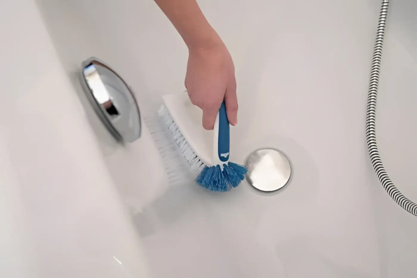 Unger robuste flachbürste blau weiß mit ergonomischem griff zum badewannen reinigen