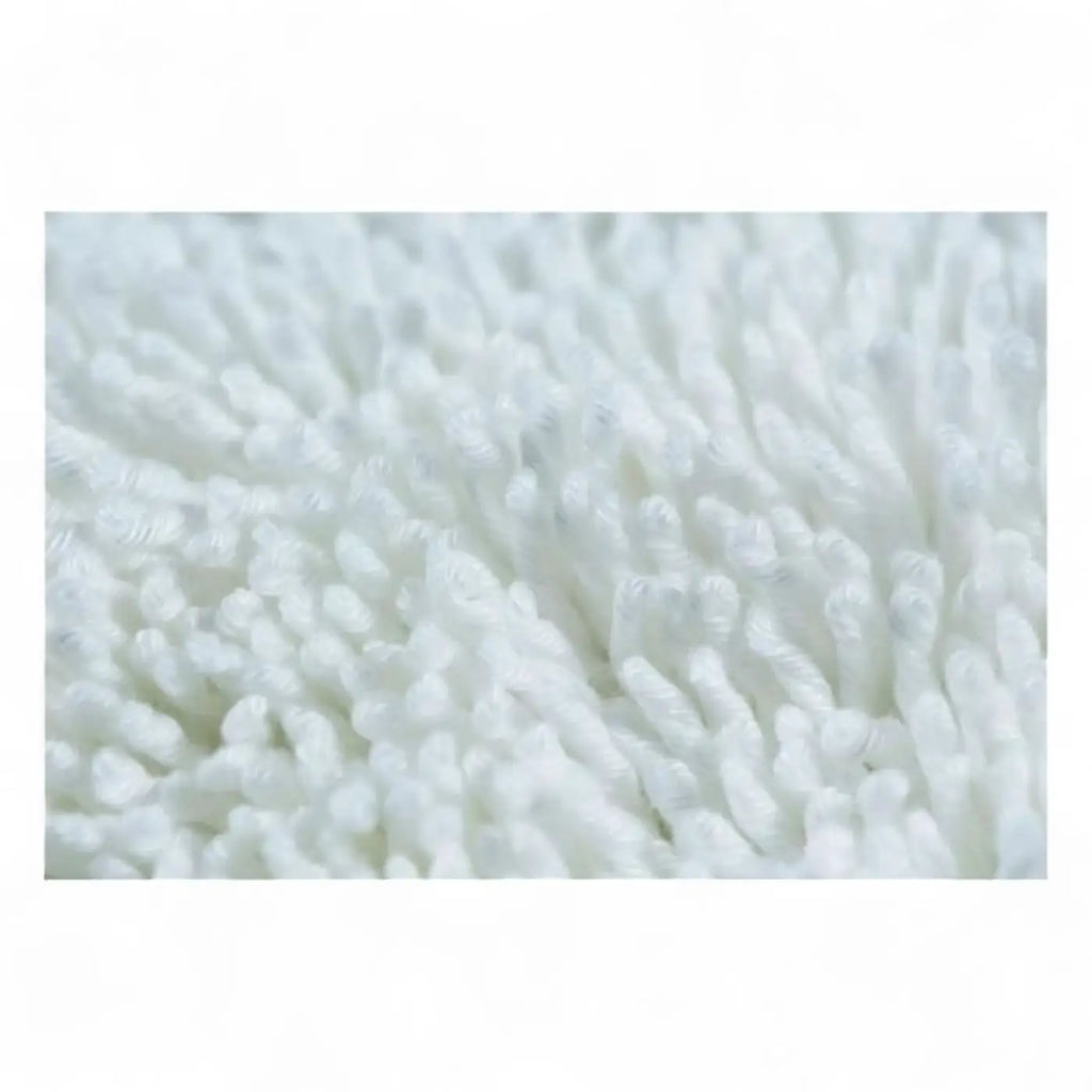 Wetrok silkysmooth-mop 40cm mit weißem, plüschigem shaggy-teppich und weicher, strukturierter oberfläche